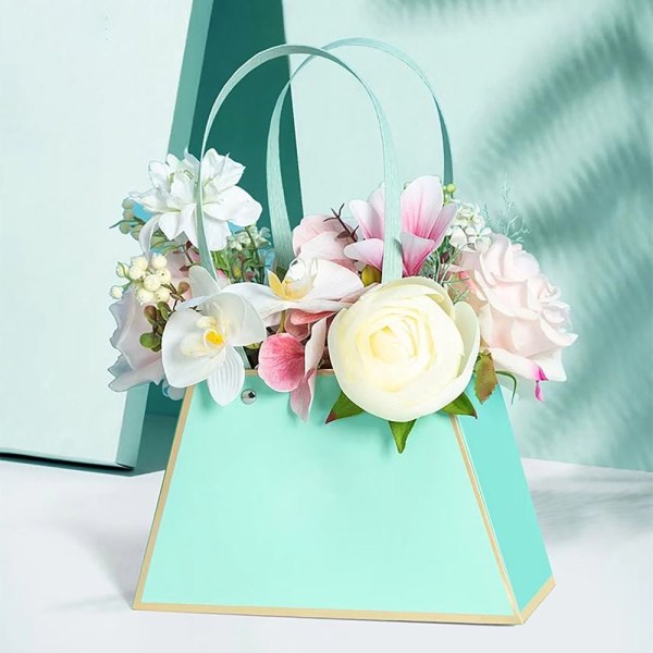 Blomster Gaveeske Kraftpapirpose HVIT white