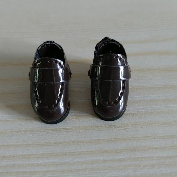 Söpöt nahkakengät, nuket, kengät 3 3 3