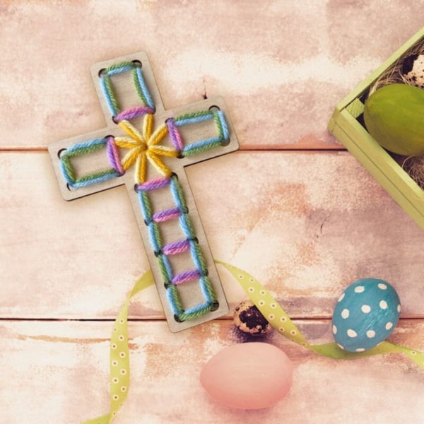 Easter Crosses täydellinen lankakäsityösarja 2 2 2