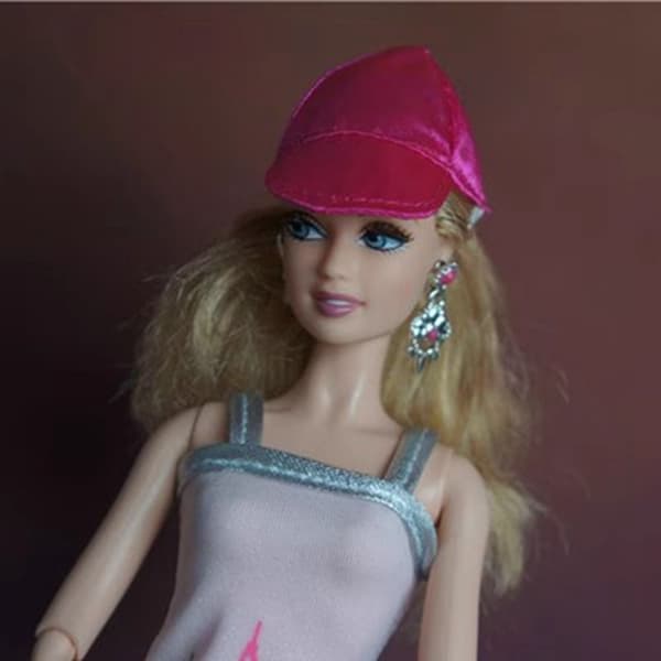 Dukkehatt Baseball Ridehette 9 9 9