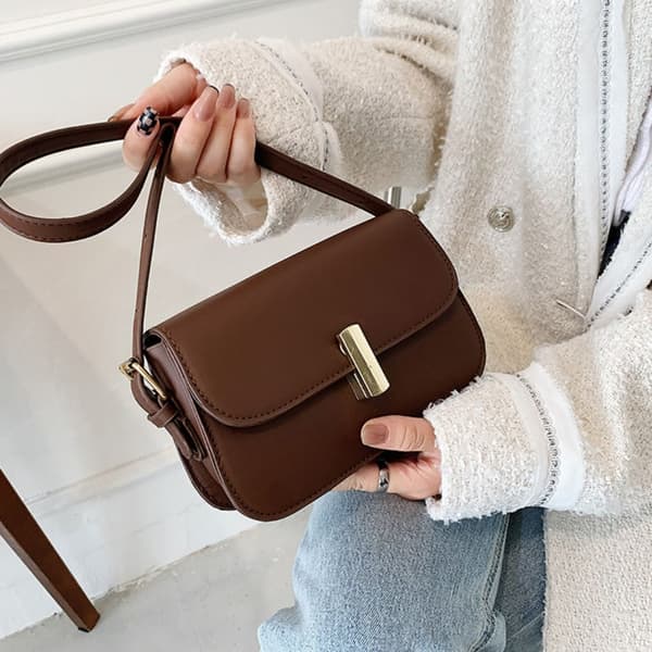 Olkakassi kainalokassi RUSKEA Brown