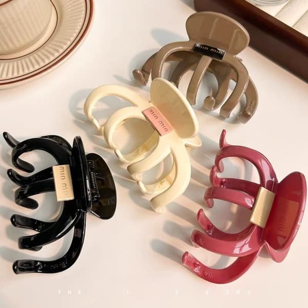 Naisten hiusklipsi, hiusklipsi MUSTA Black