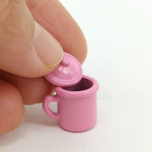 Dockhus Badrumstillbehör Retro Munkopp ROSA Pink