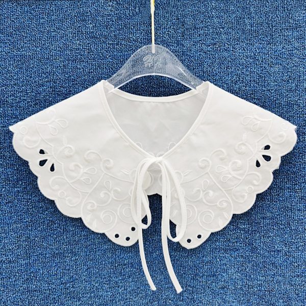 Spetskrage för kvinnor Bow Fake Collar 10 10 10