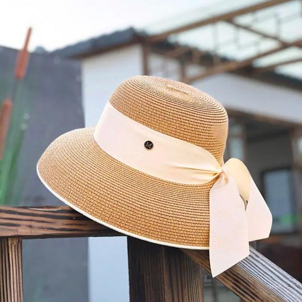 Naisten cap Rantahattu Hepburn Style Bucket Hat KHAKI KHAKI Khaki