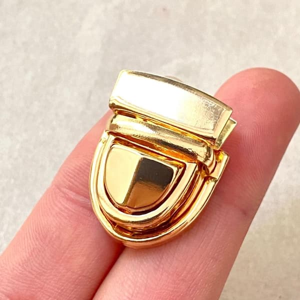 5 kpl Metallilukkoja Laukkuun, MUSTA black