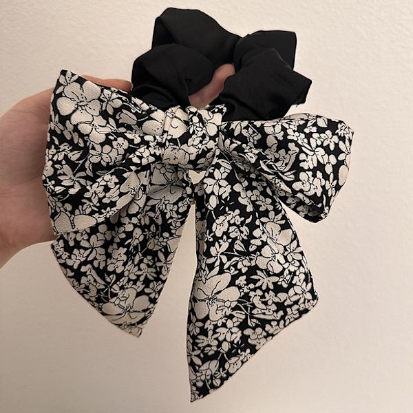 Hiuspanta Hiuslenkki RUETTI HIUSLENKKU RUETTI Hiuslenkki Bow tie hair loop