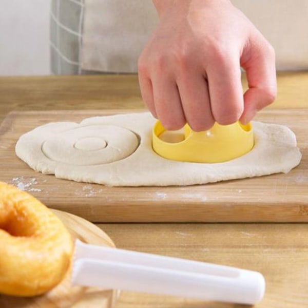 Donut Mould Dough Maker Tårtdekoreringsverktyg