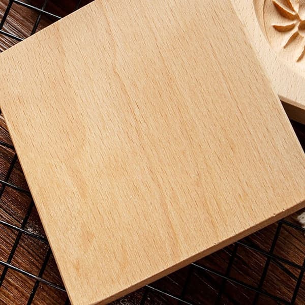Cookieformer i tre, bakeform for cookies, DIY cookie-stempel