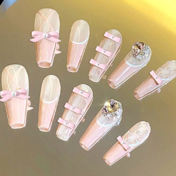 10 kpl Nail Decoration Nail Art -tarvikkeet 4 4 4