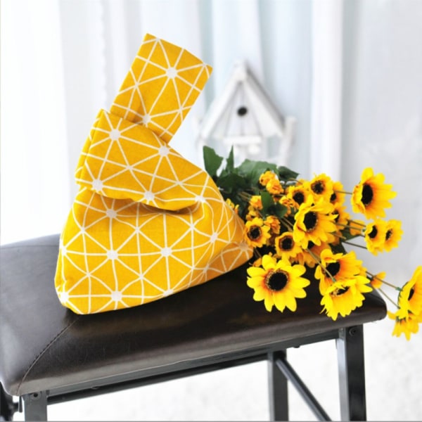 Knot Wrist Bag Kangaskassi 01 01 01