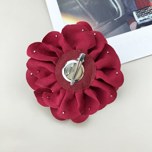 Blomsterbroscher Slagsnålar KHAKI khaki