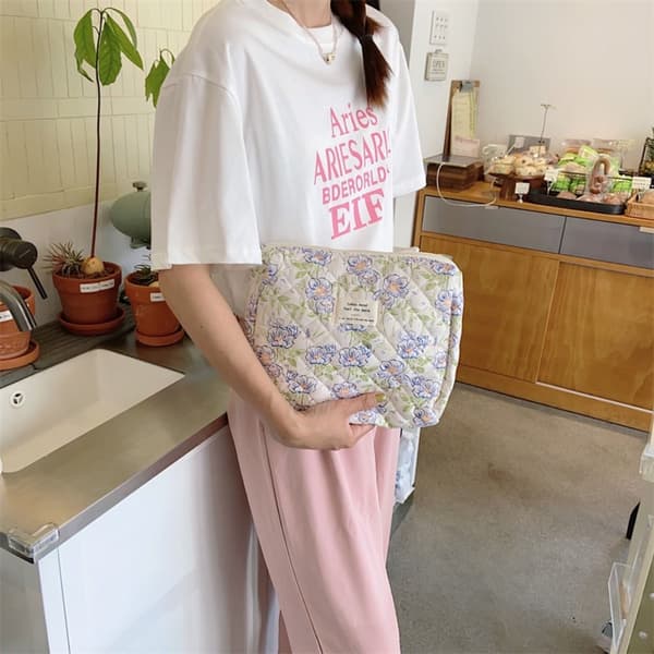 Quiltet Clutch Makeuptaske 2 2 2
