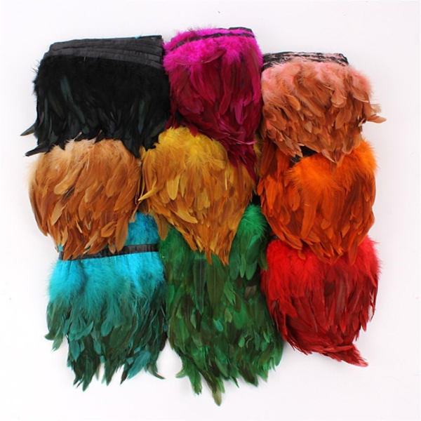 Höyhenet Feather Trim MUSTA black
