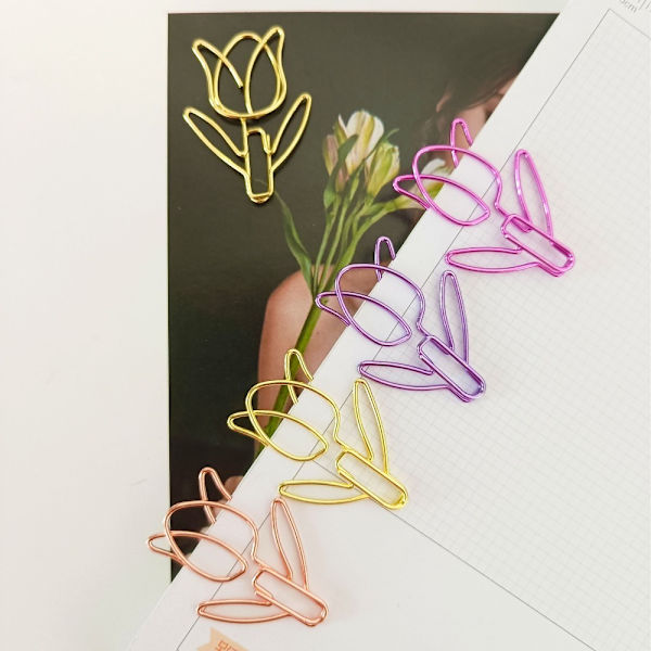 Farget tulipanformet binders Farget binders ROSA Pink