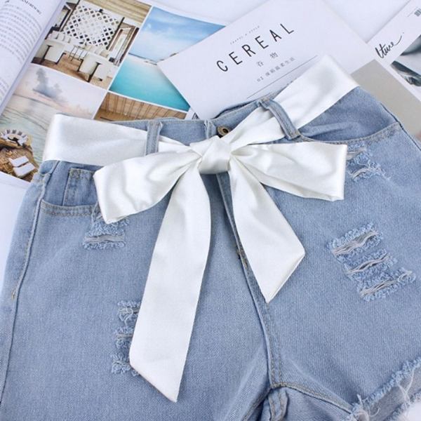 Breda midjebälten Sidenscarf VIT white
