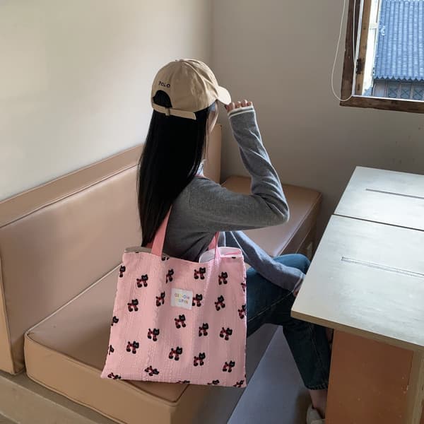 Plissert Skyveske Handlenett C C C