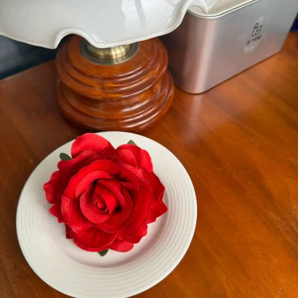 Side Bangs Clip Blomst Rose Hårklemme Rose Blomst Hårnål
