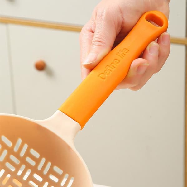 Iso Siivilä Pastasiivilä ORANSSI orange
