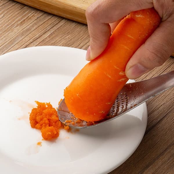 Ingefær Hvidløgsknuser Hvidløgsrivejern C C C