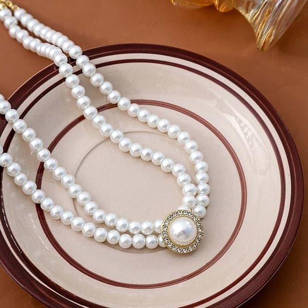 Pärlhalsband Pärlkedja Pärlchoker