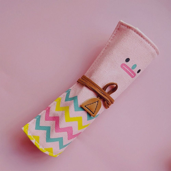 Pen Curtain Pen Bag 02 02 02