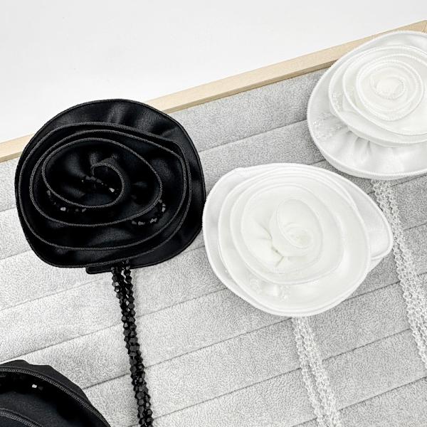 3D kukka brodeerattu kangasmerkki kukkakangastarra MUSTA Black