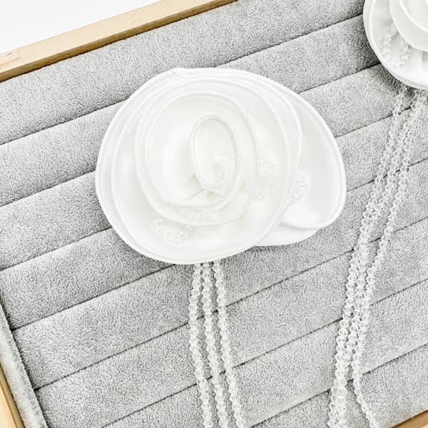 3D Blomsterbroderad Tygpatch Blomstertygdekal VIT White