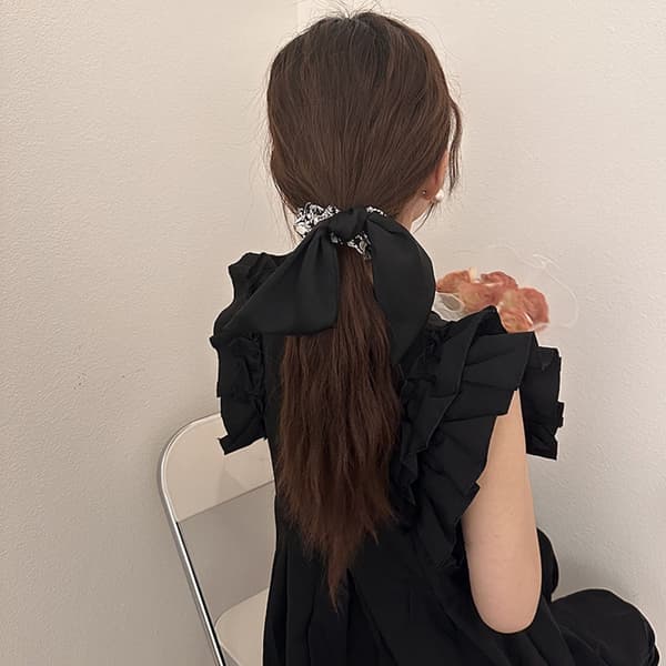Hårband Hårbåge FLUGSLINGA FLUGSLINGA Bow tie hair loop