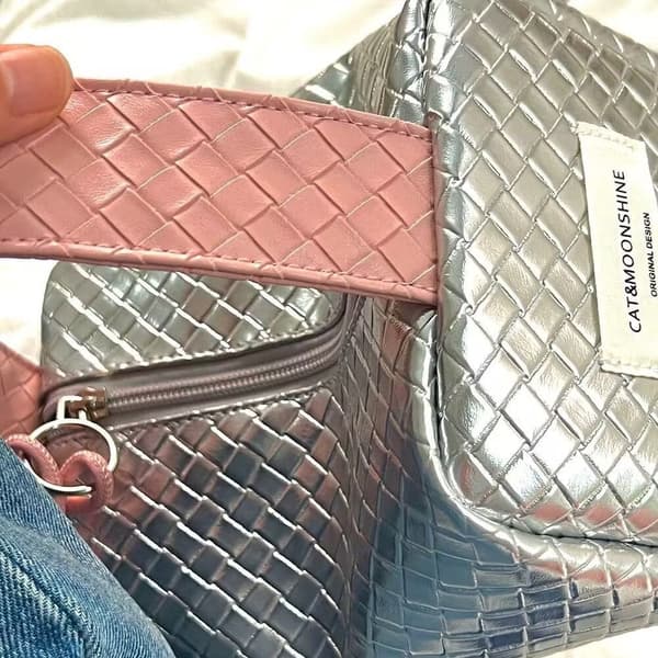 Vävd Handväska Sminkväska SILVER silver