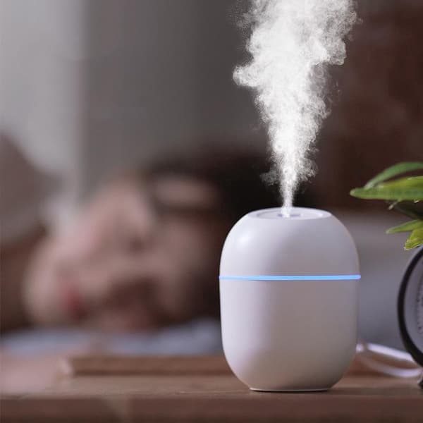 Ultraljud Luftfuktare Mini Portabel Eterisk Olja Aromaterapi Diffuser för Hemmakontor Bil 220ml Green