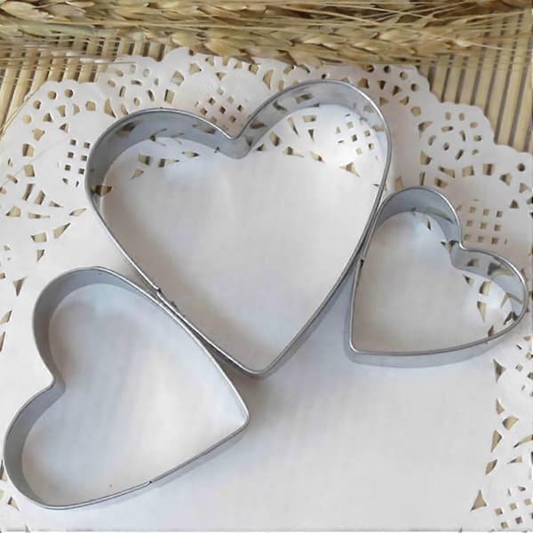 Kjeksform Kakestøpeform Rustfritt Stål Grønnsaksfrukt Kjeksutstikker silver & 3pcs Heart shaped 3.5cm 5cm 6.5cm