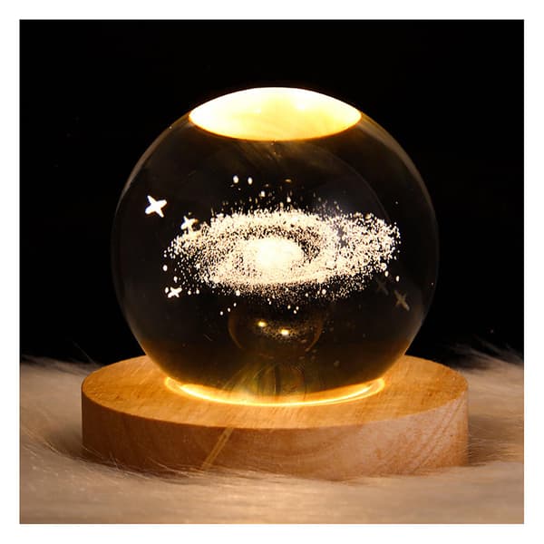 Liten kristallkula med träbelysningsbas 3D-glaskula med LED-ljus