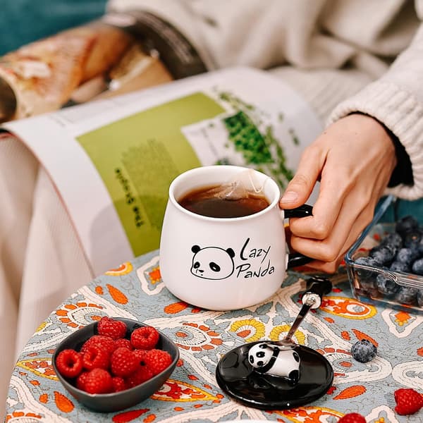 Panda Krus Søt Keramisk Kaffekopp med 3D Panda Søtt Lokk og Rustfritt Stålskje Nyhetskrus Gave til Pandaelskere