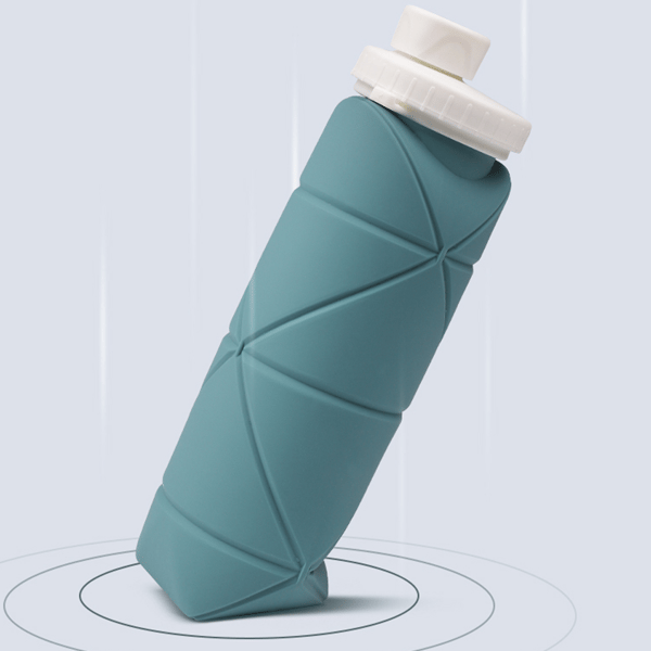 Foldable Dark Green 590ml Water Bottle Leak-proof Valve BPA-free