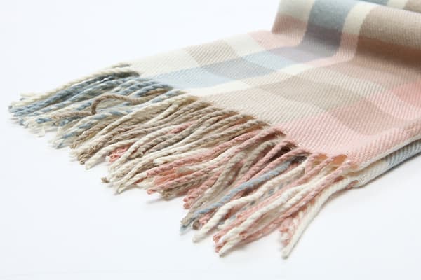 Women's Winter Scarf Oversized Square Blanket Scarf, Striped Pattern Tassel Wrap Reusable - Pink