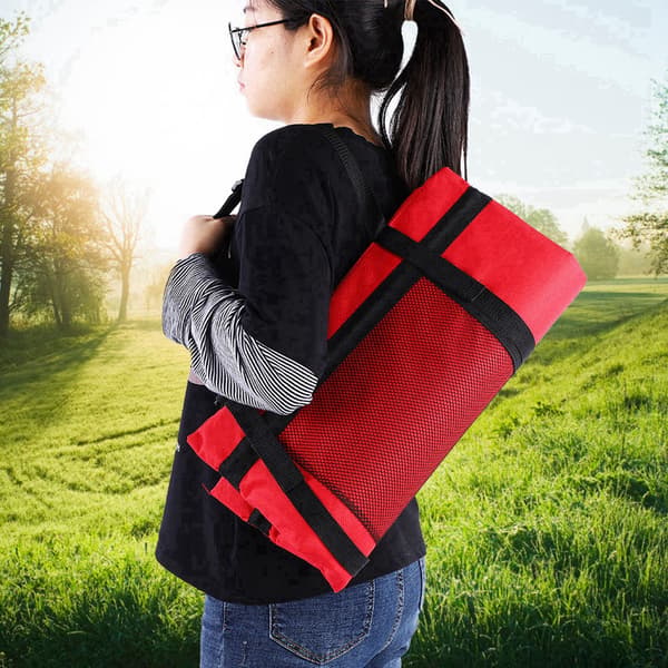Red Portable Moisture-proof Picnic Mat Outdoor Camping Beach Stadium Foldable Cushion