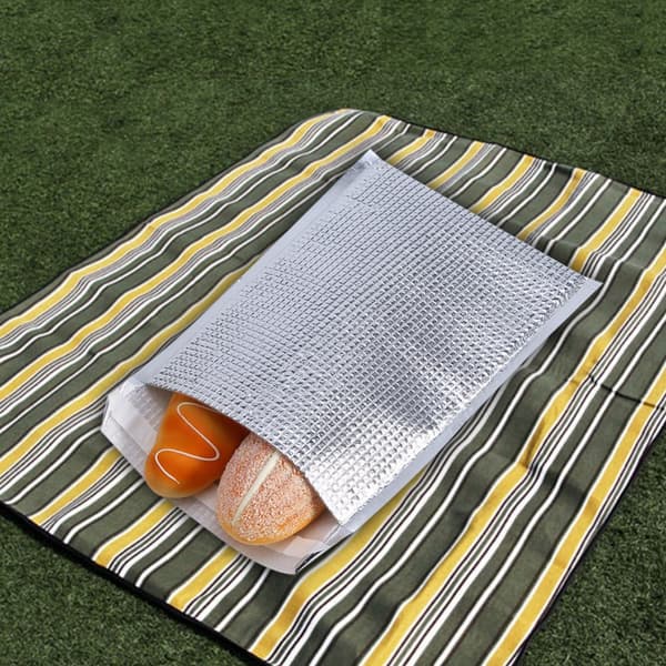 Isoleret madopbevaringspose - 10 stk. engangs aluminiumsfolie køletasker (30*35cm)