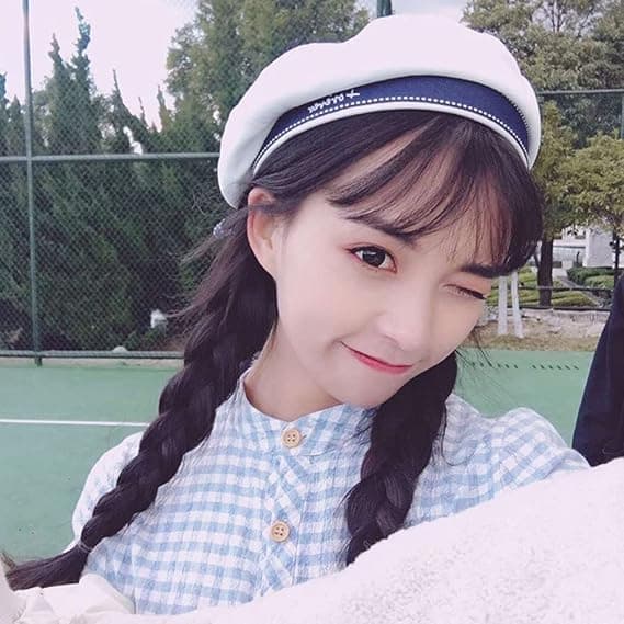 Abaodam White Sailor Hat Stylish White Beret Hat with Bow Uniform Hat All-Matching Hat (Head Circumference 56-58cm)