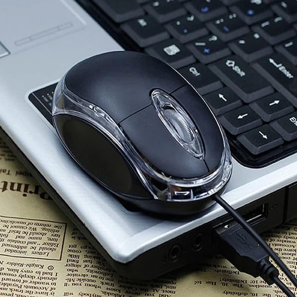 Retractable Cord Genius, Silent Wired Mouse with High-Resolution Optical Tracking for Seamless Use