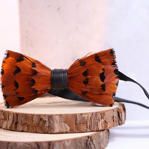 Pre-tied Bow Tie for Men, Handmade Feather Brooch, Adjustable for Wedding, Party, Banquet -