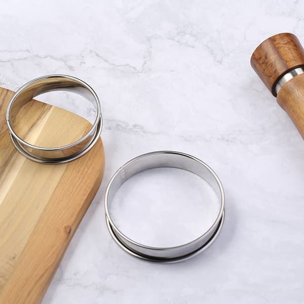 10-pak Smul Kageforme, 10 cm Rustfri Stål Engelske Muffinsringe, Non-stick Ringform, Dobbeltlags Rouladeforme Dessert Engelske Muffinsringe