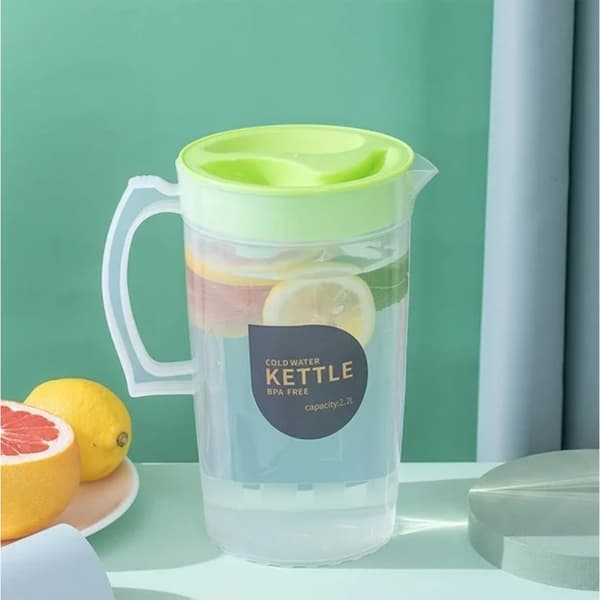 Iced Tea and Juice Pitcher, Ergonomic Handle Clear Jug with Easy Pour Spout, Dishwasher Safe Premium Quality Plastic Pitcher with Lid Large