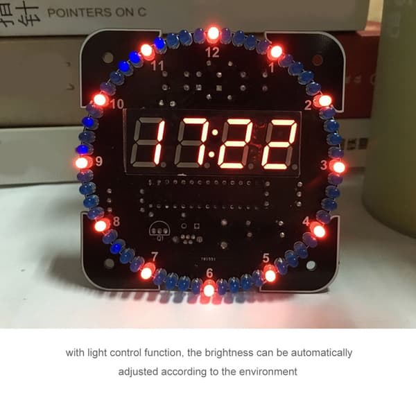 LED-lämpötilakello valonsäädöllä - DIY-sarja, punainen (sisältää kotelon ja USB-kaapelin)