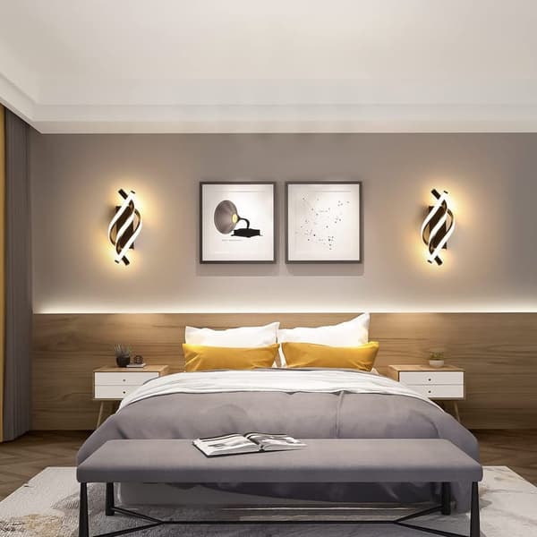 Modern LED Wall Lamp, Spiral Design, Warm White, Creative Indoor Lighting, Stylish and Decorative