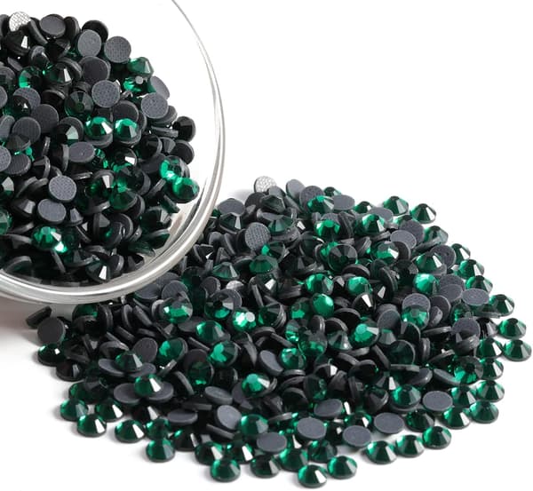 [LCS] 600 stk. smaragdgrønne Hotfix-rhinsteiner, SS30, 6,3-6,5 mm kompatible med håndverk og klær smaragd SS30 Emerald SS30 Emerald