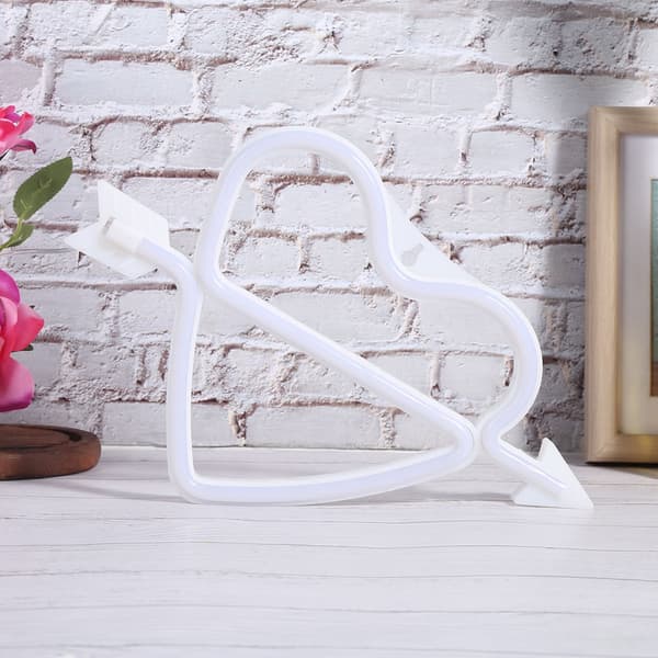 Heart-shaped LED Wall Lamp Pink Bedroom Decor