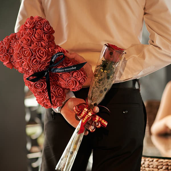 Romantisk kunstig rose bamse Valentinsdagsgave