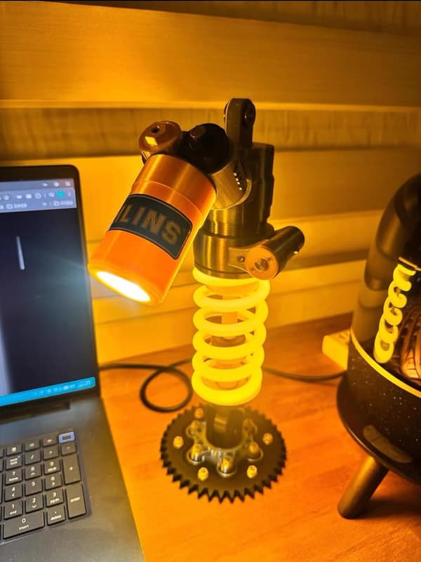 3D-printed Shock Absorber LED Table Lamp | Cool Motorcycle Decor, Adjustable Air Pressure & Glowing Soft Spring LED, DIY Gaming Room Lighting-FY-