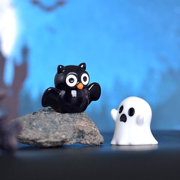 Pieni söpö piirretty kurpitsa-aave -miniatyyrihahmo, maisema-koriste Halloween-koristeluun, kotiin, toimistoon, pöydälle, huoneen sisustukseen 1pc 6